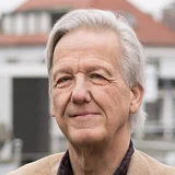 Laurens W. Molenkamp