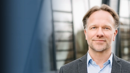 How Has German Gangsta-Rapper "Kollegah" Used Digital Media for Self-Marketing? Cover