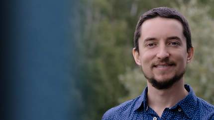 What Mechanisms Underlie the Interaction Between a Virus and its Host During an Infection? Cover